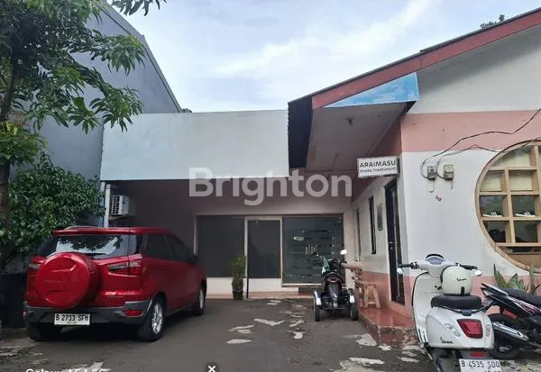 RUMAH STRATEGIS DI KEBAGUSAN RAYA, BISA DIJADIKAN TEMPAT USAHA, SANGAT DEKAT DENGAN JALAN TB SIMATUPANG DAN PERKANTORAN ARKADIA