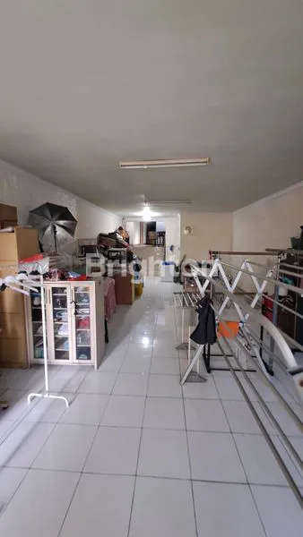 image RUKO 3 LANTAI SHM JALAN 2 MOBIL COCOK UNTUK USAHA  (6)