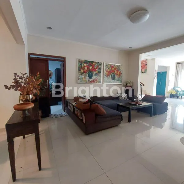 image DIJUAL BUB  RUMAH TINGGAL MEWAH LOKASI STRATEGIS, RESIK TERTATA RAPIH (3)