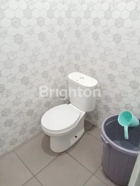 image RUMAH HOOK DI RADEN SALEH CILEDUG (6)