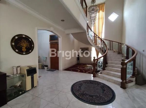 image RUMAH MEWAH 6 KAMAR TIDUR DI CILENDEK BOGOR (3)