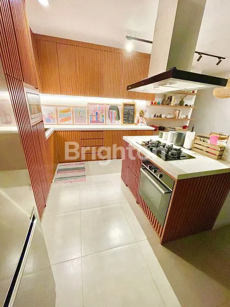 image RUMAH ESTETIK CLUSTER PREMIUM DI VETERAN JAKARTA SELATAN (4)