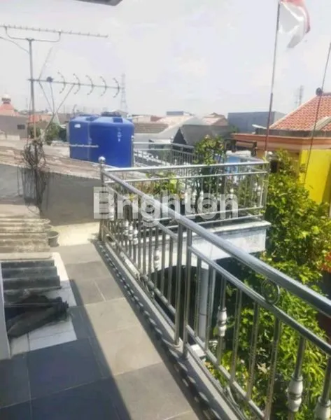 image DIJUAL RUMAH MEWAH 2 LANTAI DIKAWASAN STRATEGIS DI BEKASI UTARA PERMATA HIJAU (6)