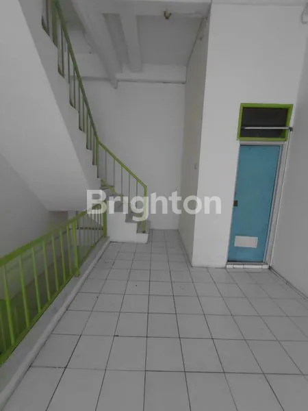 image RUKO STRATEGIS 5 LANTAI DEKAT STASIUN DURI (4)