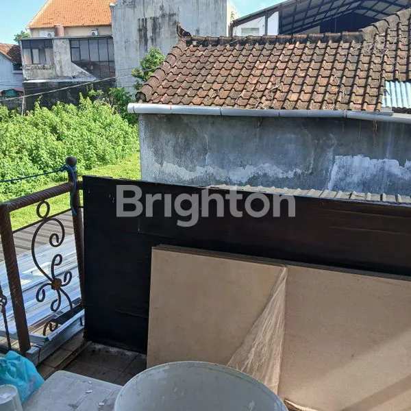 image RUMAH DUA LANTAI STRATEGIS DI DENPASAR BARAT – DEKAT JALAN TEUKU UMAR (2)