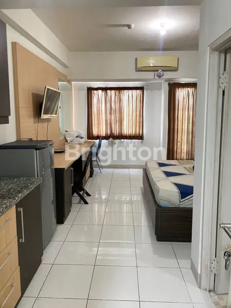 image SEWA APARTEMEN BERKELEY UC (2)