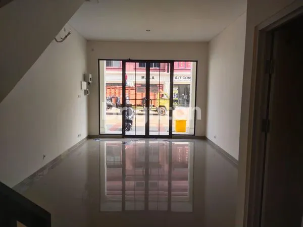 image DI SEWAKAN RUKO 2 LT MADISON GRANDE GADING SERPONG (5)