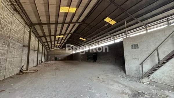 image GUDANG COLOMADU AKSES CONTAINER DEKAT TOL (1)