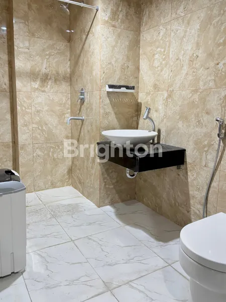 image TURUN HARGA! BARANG SUPER CIAMIK! DI SEWAKAN APARTEMEN GRAND SUNGKONO LAGOON  (8)