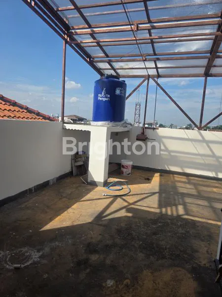 image RUMAH 4 LANTAI BAGUS DAERAH PORIS INDAH (8)