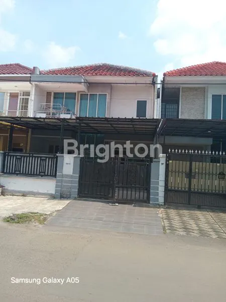 image RUMAH CANTIK SIAP HUNI DEKAT TOL LINGKAR LUAR DAN DEKAT TERMINAL PULOGEBANG (1)