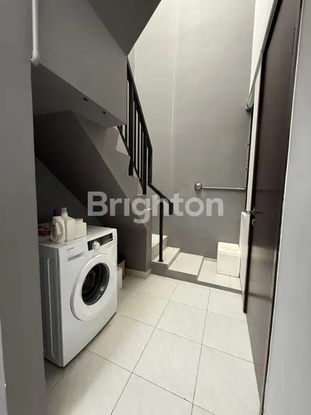 image RUMAH SIAP HUNI MOZIA BSD 4+1 KT FULL FURNISH (8)