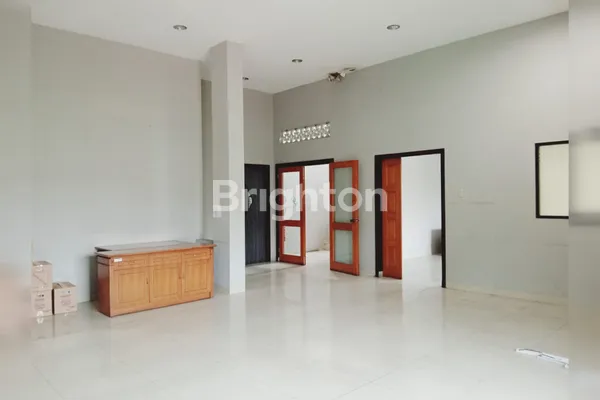 image RUKO GANDENG EX BANK JLN. BRIGJEND KATAMSO (2)