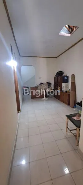 image RUMAH 2 LANTAI NYAMAN & STRATEGIS DI  DEPOK! (3)