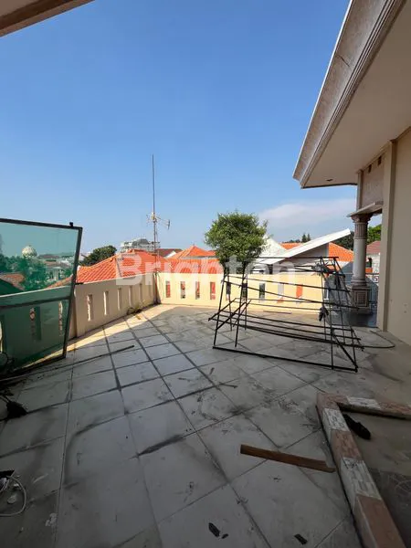 image RUMAH MEWAH GRESIK KOTA  (7)