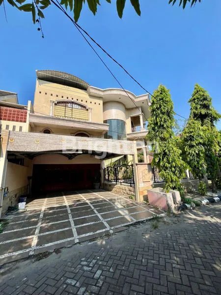 image RUMAH MEWAH GRESIK KOTA  (3)