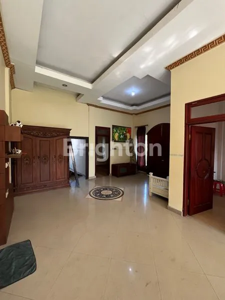 image RUMAH MEWAH GRESIK KOTA  (6)