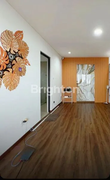 image RUMAH KEBON JERUK DALAM CLUSTER EKSKLUSIF ONE GATE FURNISH JAKARTA BARAT (8)