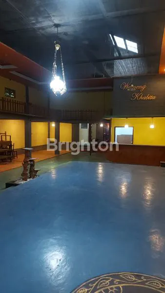 image GEDUNG RESTAURAN 2 LANTAI SIAP HUNI STRATEGIS PARE KEDIRI (7)
