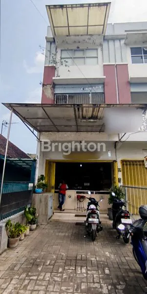 image RUKO 3 LANTAI STRATEGIS PUSAT KOTA MALANG (1)