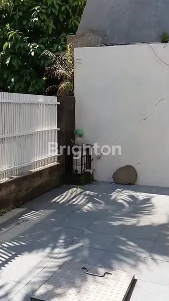 image RUMAH 2 LANTAI DI PURIMAS GUNUNG ANYAR SURABAYA (7)