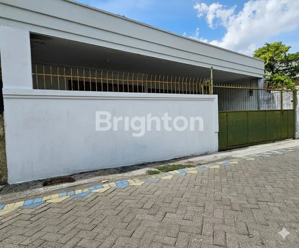 image RUMAH DI JALAN GERSIKAN PUSAT KOTA SURABAYA, DEKAT DENGAN GRAND CITY, KENJERAN, GALAXY MALL (1)