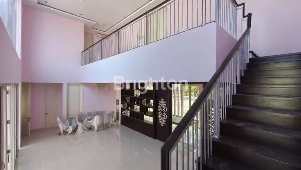 image RUNAH MEWAH 2 LANTAI TINGGAL MASUK CLUSTER ELITE PAKUWON CITY (6)