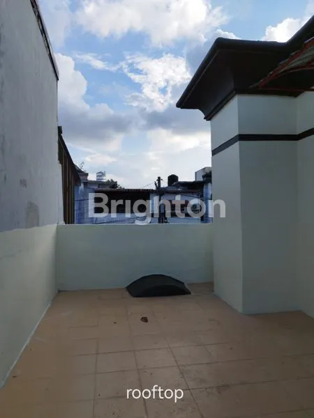 image DIJUAL RUMAH CANTIK SEMI FURNISHED  (6)