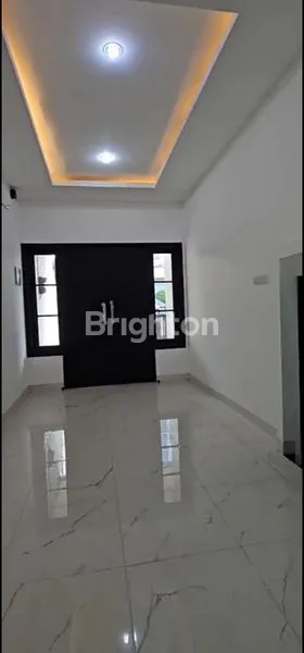 image RUMAH BRAND NEW  4 LANTAI  DI KELAPAGADING JAKARTA UTARA (3)