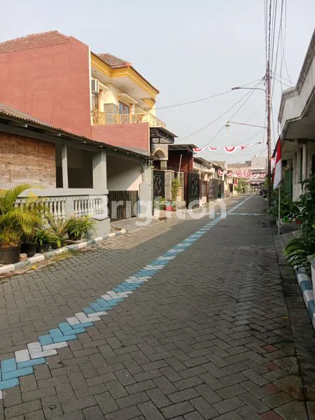 image RUMAH GRIYA KEBRAON SELATAN LOKASI STRATEGIS (5)