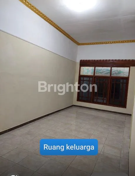 image RUMAH DEKAT MERR RUNGKUT (2)