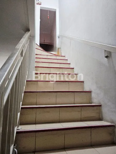 image RUMAH CANTIK 2 LANTAI DI PASADENA CENGKARENG, POSISI HOOK, LOKASI PREMIUM! (4)