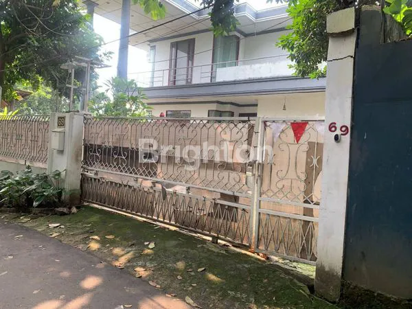 image RUMAH MEWAH DI JAGAKARSA JAKARTA SELATAN (8)