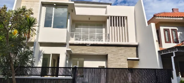 image RUMAH REGENCY 21 MINIMALIS BARU GRESS SIAP HUNI DEKAT RAYA MERR, KERTAJAYA, KLAMPIS (2)