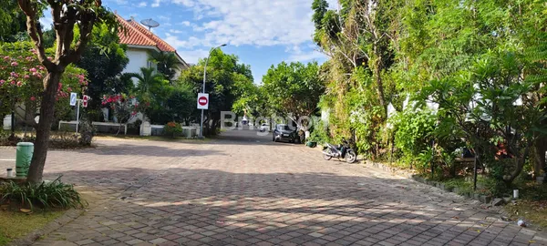 image RUMAH REGENCY 21 MINIMALIS BARU GRESS SIAP HUNI DEKAT RAYA MERR, KERTAJAYA, KLAMPIS (4)