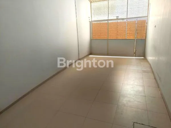 image DIJUAL RUMAH NYAMAN SIAP HUNI DI GLODOK, PANCORAN, JAKARTA BARAT (8)