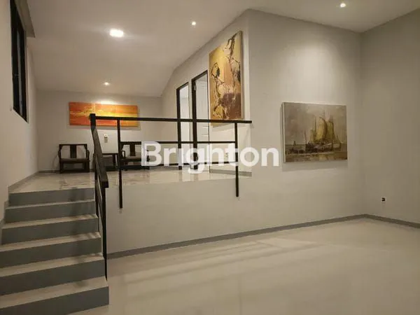 image GUDANG BERSIH STRATEGIS BANGUNAN BARU ADA TAMBAHAN L-SHAPE DEKAT PINTU TOL PANDAAN MALANG AREA PAKIS (1)