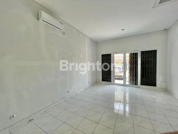 image RUKO GANDENG 2 LANTAI SUDAH DIRENOVASI DI KOMPLEK ARCADIA GRANDE, GADING SERPONG (2)