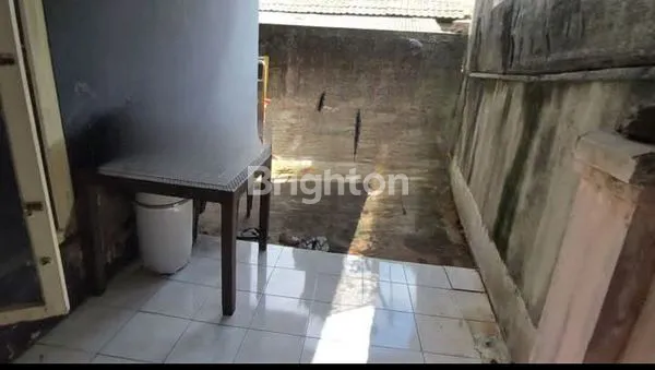 image RUMAH STRATEGIS 4KT DEKAT UI & RS (6)