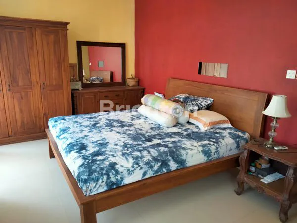 image RUMAH MODERN BERGAYA BALI DI JIMBARAN – HARGA SPESIAL BULAN INI 6,4M! (8)