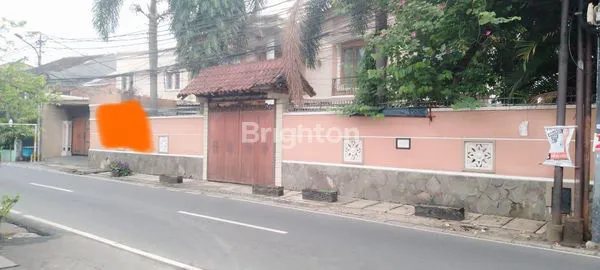 RUMAH MEWAH JATIPADANG JAKARTA SELATAN