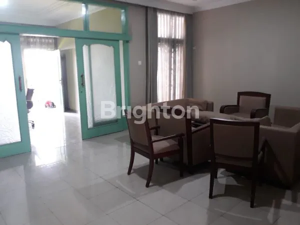 image RUMAH DI TENGAH KOTA BEBAS BANJIR (1)