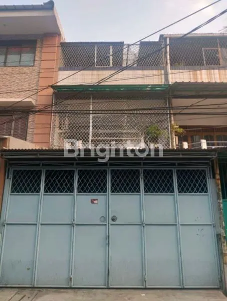 image RUMAH 2,5 LANTAI SHM DI JELAMBAR (1)