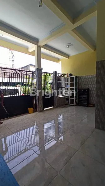 image RUMAH 2 LANTAI DI PERUM PUTIH PERMAI  KEDIRI (8)