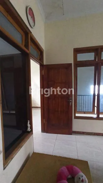 image RUMAH 2 LANTAI DI PERUM PUTIH PERMAI  KEDIRI (2)