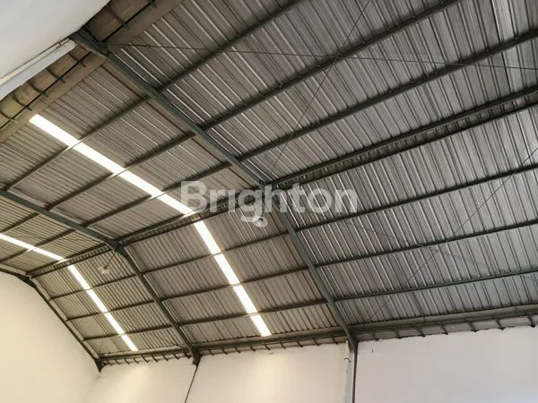 image GUDANG SIAP PAKAI, LOKASI PREMIUM BANYU URIP (2)