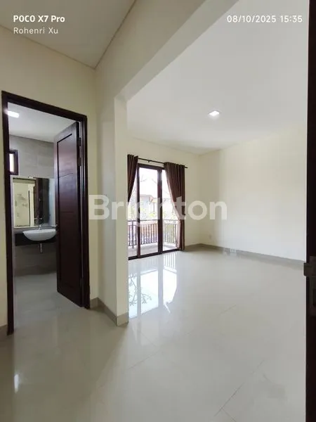 image RUMAH CANTIK  2 LANTAI DI BATAM CENTRE (7)