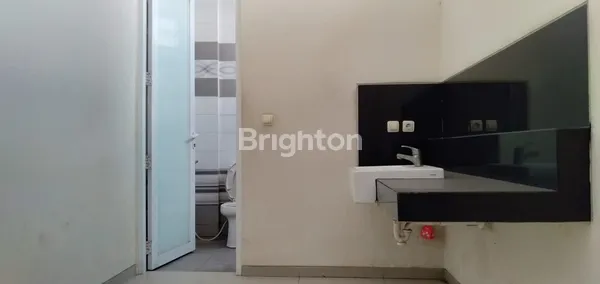 image RUKO STRATEGIS 3½ LANTAI MAINROAD TERUSAN BUAH BATU DEKAT TELKOM UNIVERSITY DAN TOL (3)