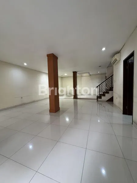 image RUMAH 2LT PERMATA PURI MEDIA JAKARTA BARAT SIAP HUNI (3)
