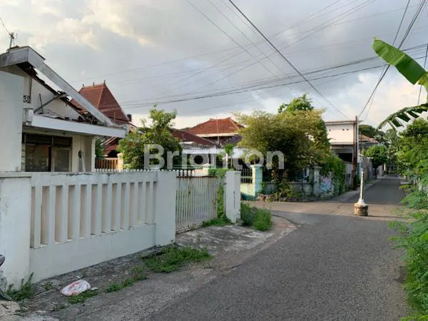 image SOLO-MANAHAN: RUMAH HITUNG TANAH/LAHAN, MURAH, LOKASI TENGAH KOTA SANGAT STRATEGIS DAN PRESTISIUS, LT 198, SHM (6)